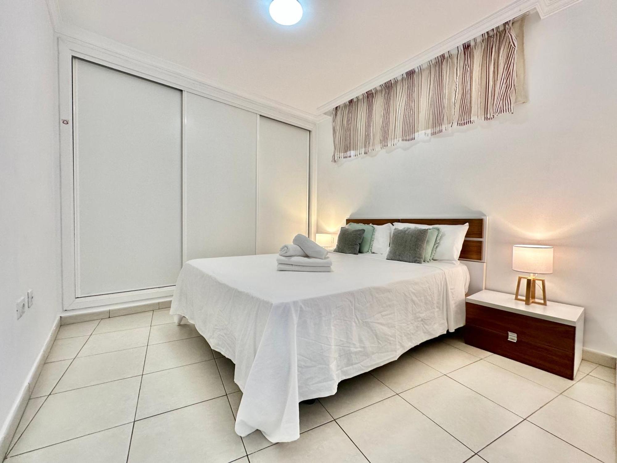 Sunshine Playa Arena Apartment Puerto de Santiago  Exterior photo